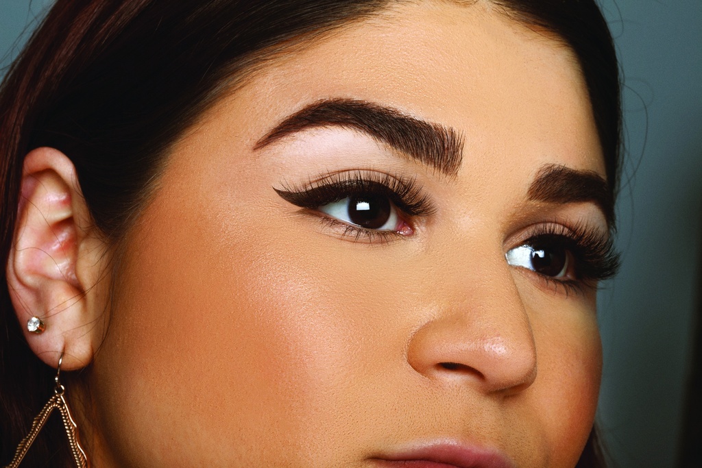 Lash Densifying™ Liquid Eyeliner - nestemäinen rajauskynä, tummanruskea | Dark Brown