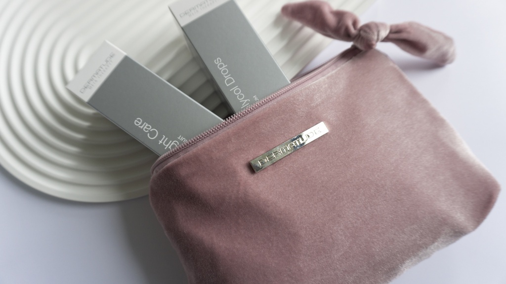 Dermatude Velvet Vanity Bag