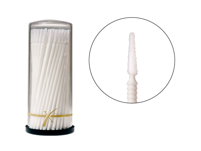 [3202] Xtreme Lashes Long-Tipped Microfiber Brushes In Tube (Long 1mm tip). Pakkauksessa 100 kpl